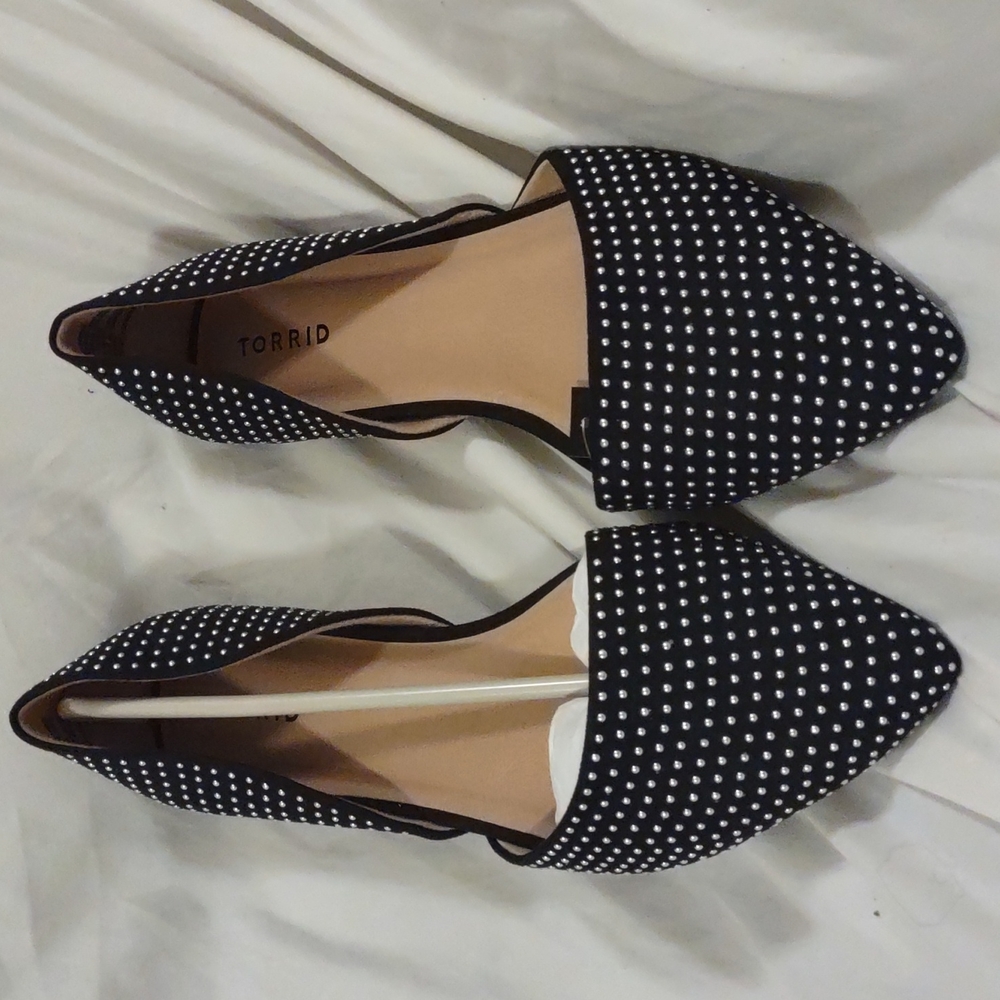 Pearlie flat dress shoe